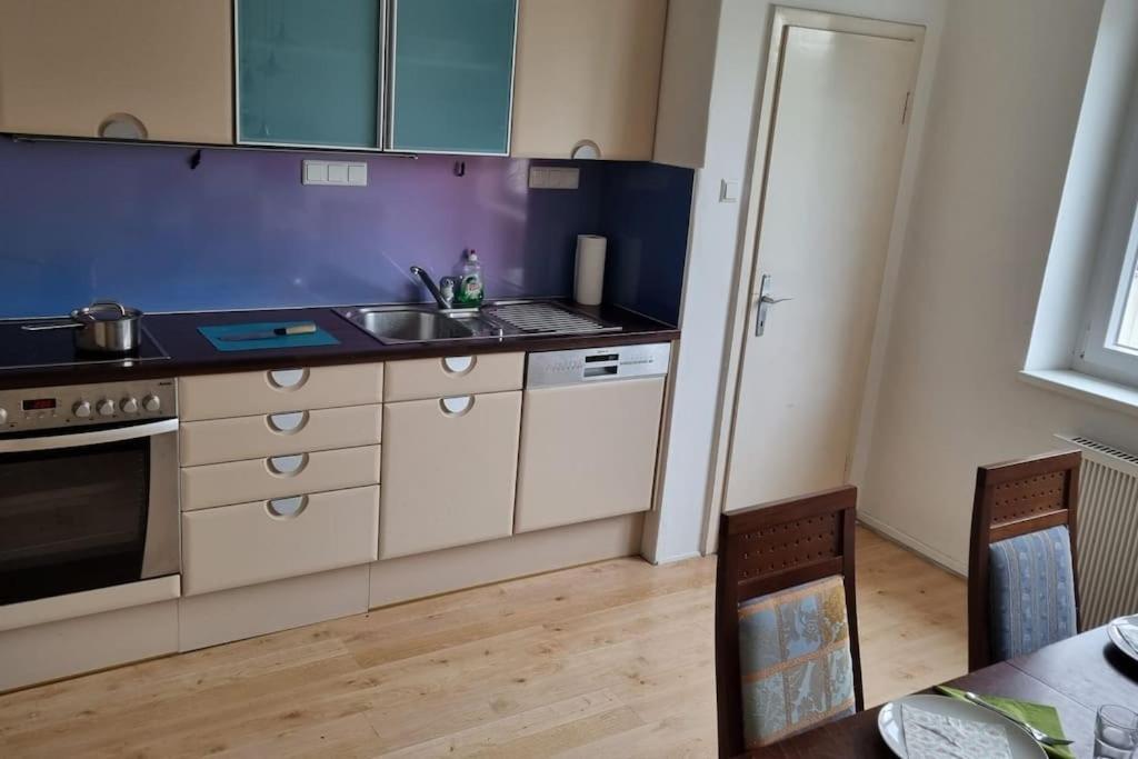 Living In The Heart Of Graz Διαμέρισμα Εξωτερικό φωτογραφία