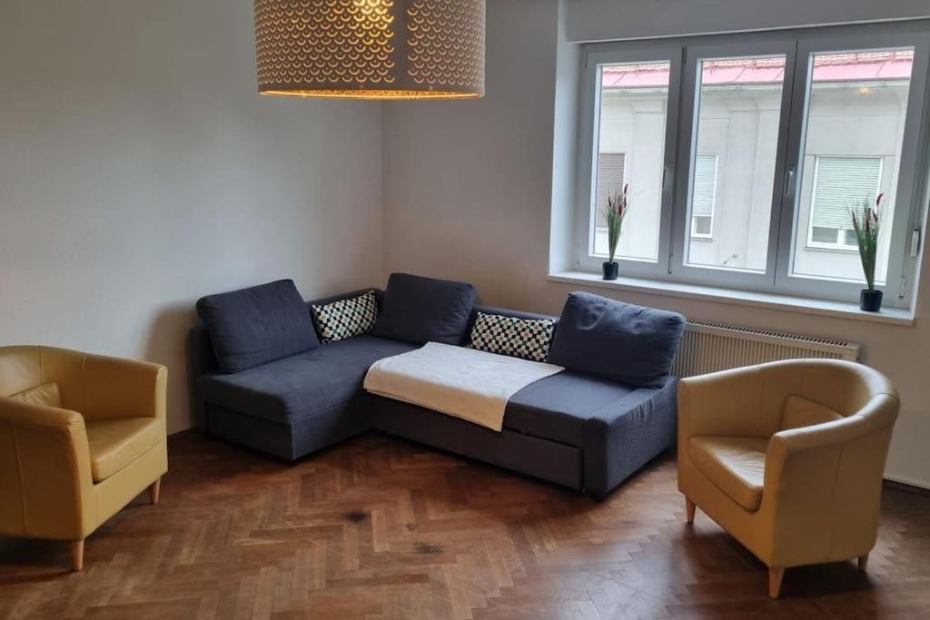 Living In The Heart Of Graz Διαμέρισμα Εξωτερικό φωτογραφία